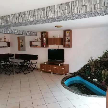 Homestay Vila Adelina