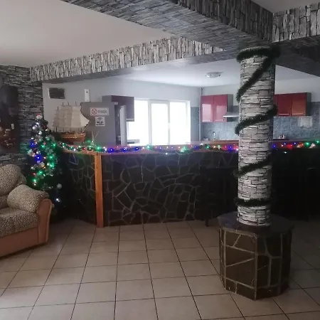 Vila Adelina Homestay *